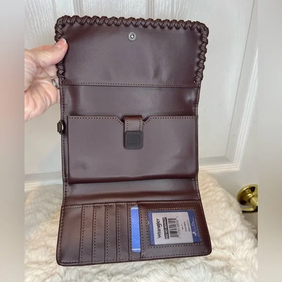 MONTANA WEST WRANGLER WOMEN’S WALLET CLUTCH NWT - Picture 6 of 12